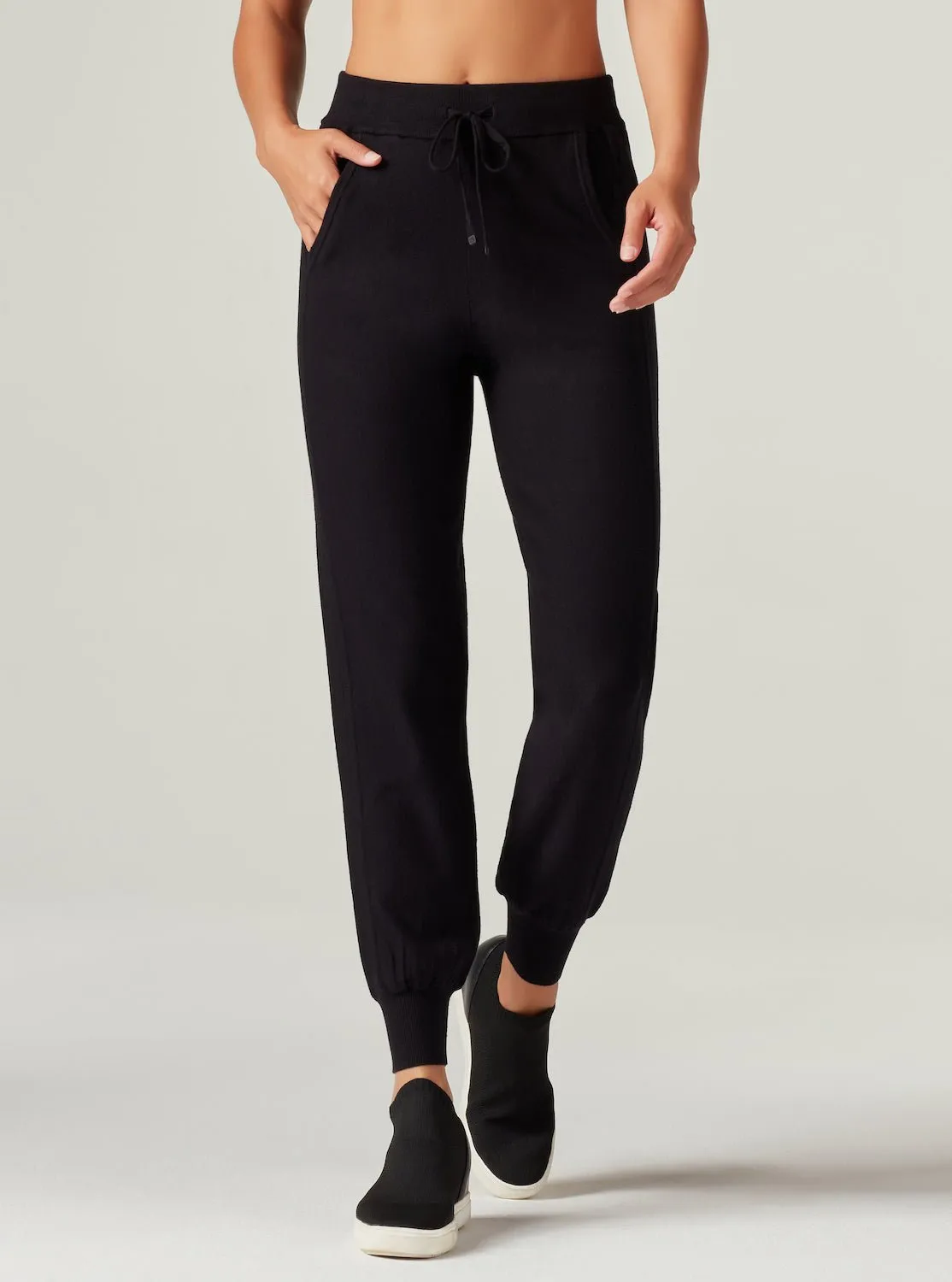 Portola Jogger - Black Final Sale