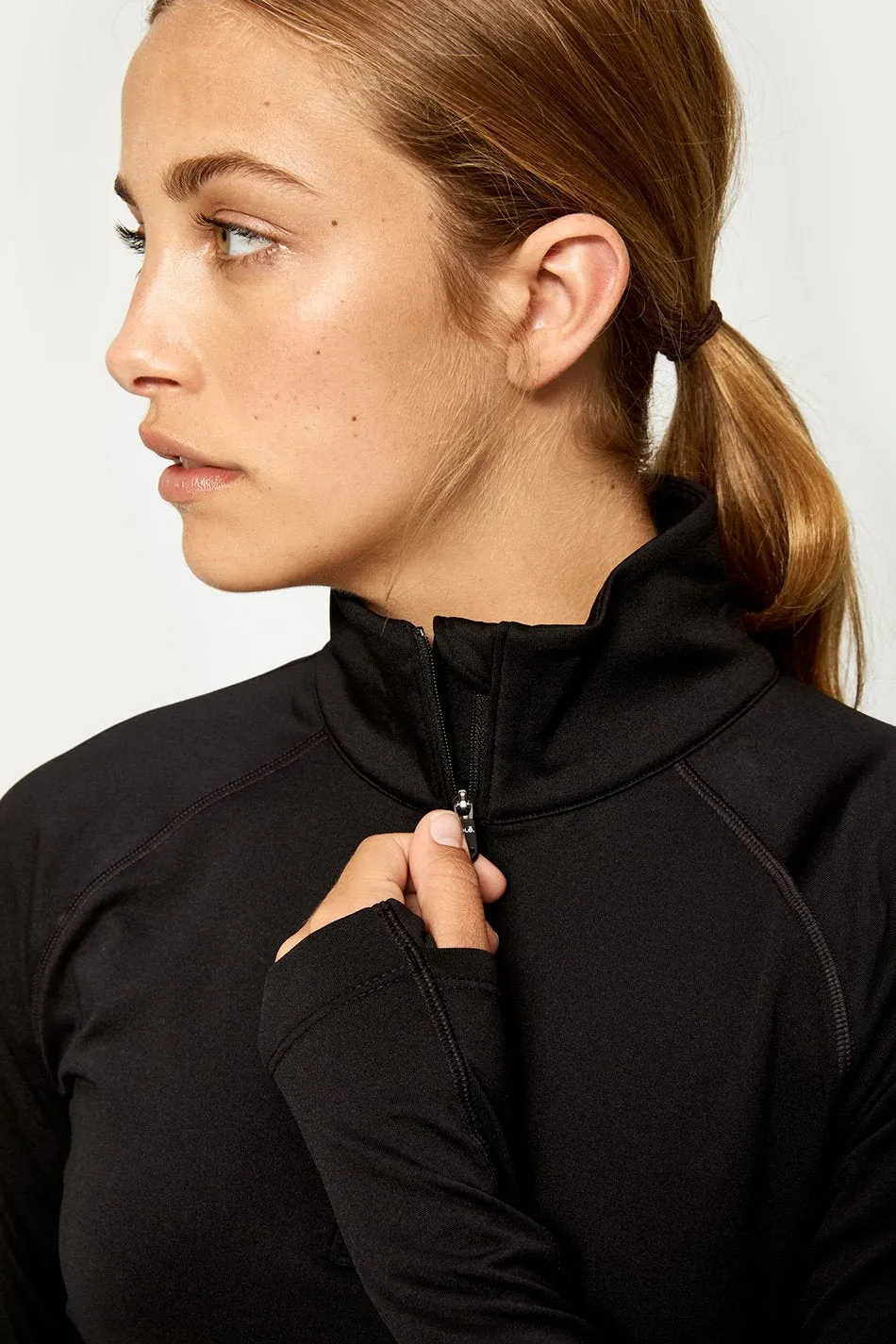 STRIKING TOP